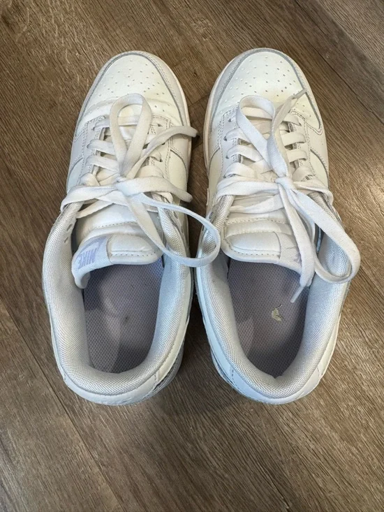 Women's Dunk Low 'Sail Oxygen Purple' VGUC Size 8 - Picture 4 of 6